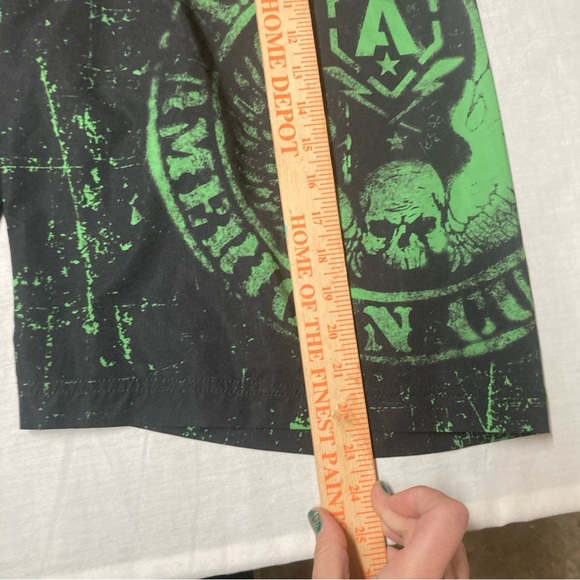 Affliction Combat Shorts MMA Green Graphic Logo Size 38 Men’s Jiu Jitsu Fighter - Picture 6 of 7